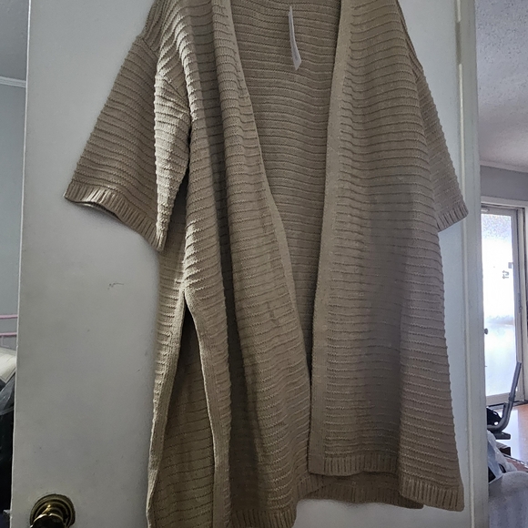 NWT -Soft Surroundings- Cozy Tan Knit Sweater Cardigan - Picture 5 of 9